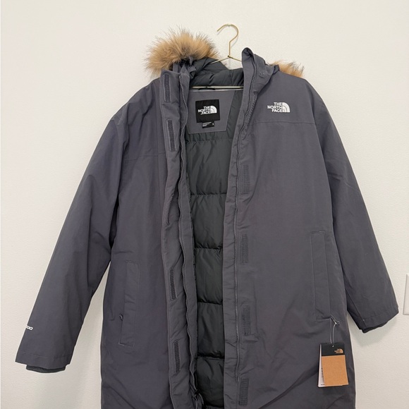 The North Face Women's Dark Gray Parka - Picture 3 of 8